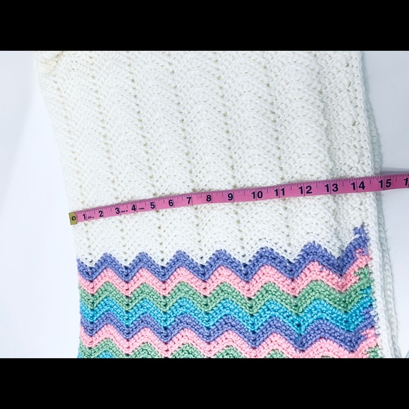 NEW Crochet Baby Blanket Afghan Throw White Purple Pink Blue Green Rainbow - Picture 4 of 10